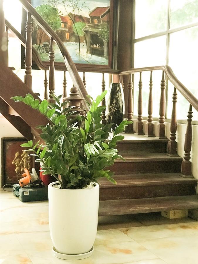 Vinh Gia Airport Lakeview Hostel Hanoi Bagian luar foto